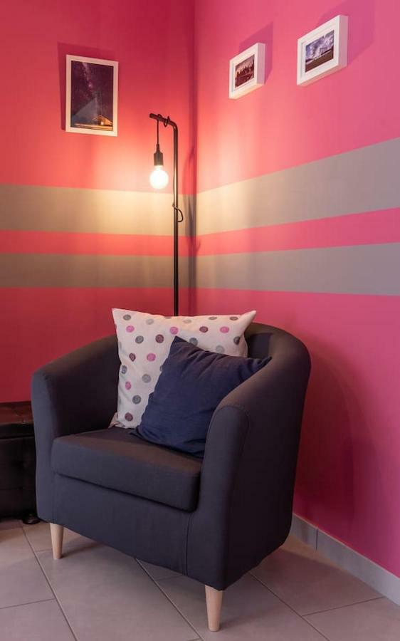 Il Sopracciglio Suites - Pink Apartment 卡西诺 外观 照片