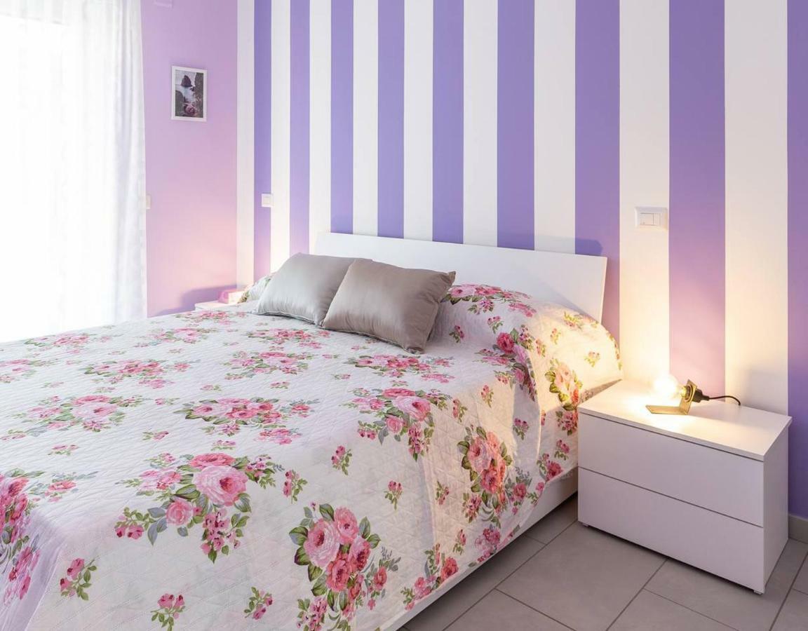 Il Sopracciglio Suites - Pink Apartment 卡西诺 外观 照片